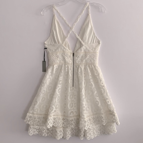 Lovers + Friends Moon Dance Dress in White Size S from REVOLVE - Picture 8 of 9